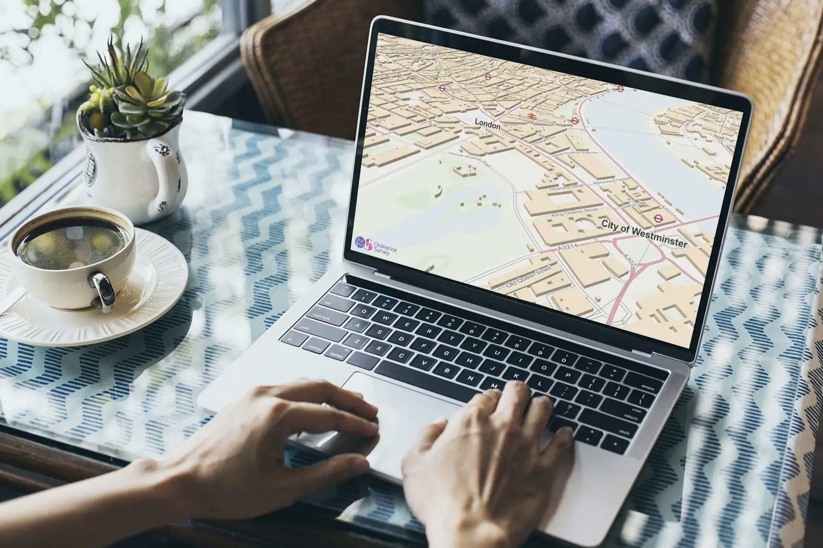 data-on-screen