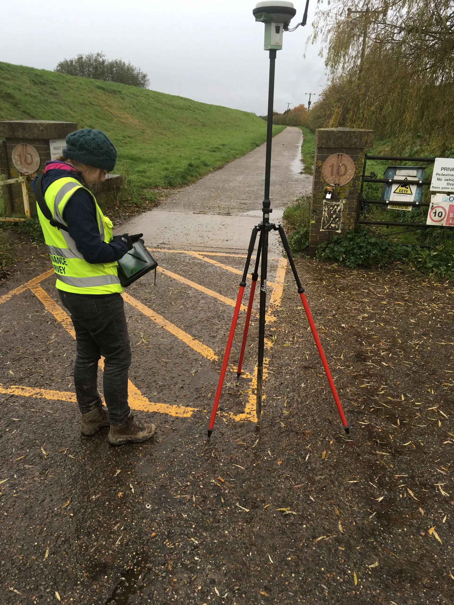Surveyor collecting the control on Air Points.