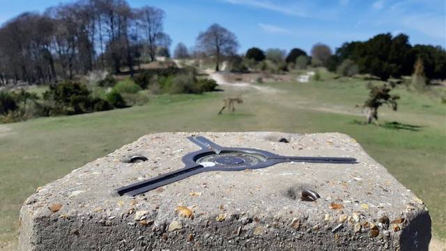 Trig pillar brass fitting