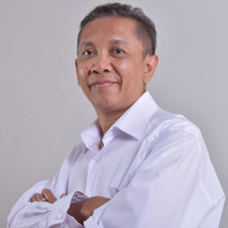 Headshot of Prof. Hasanuddin Zainal Abidin