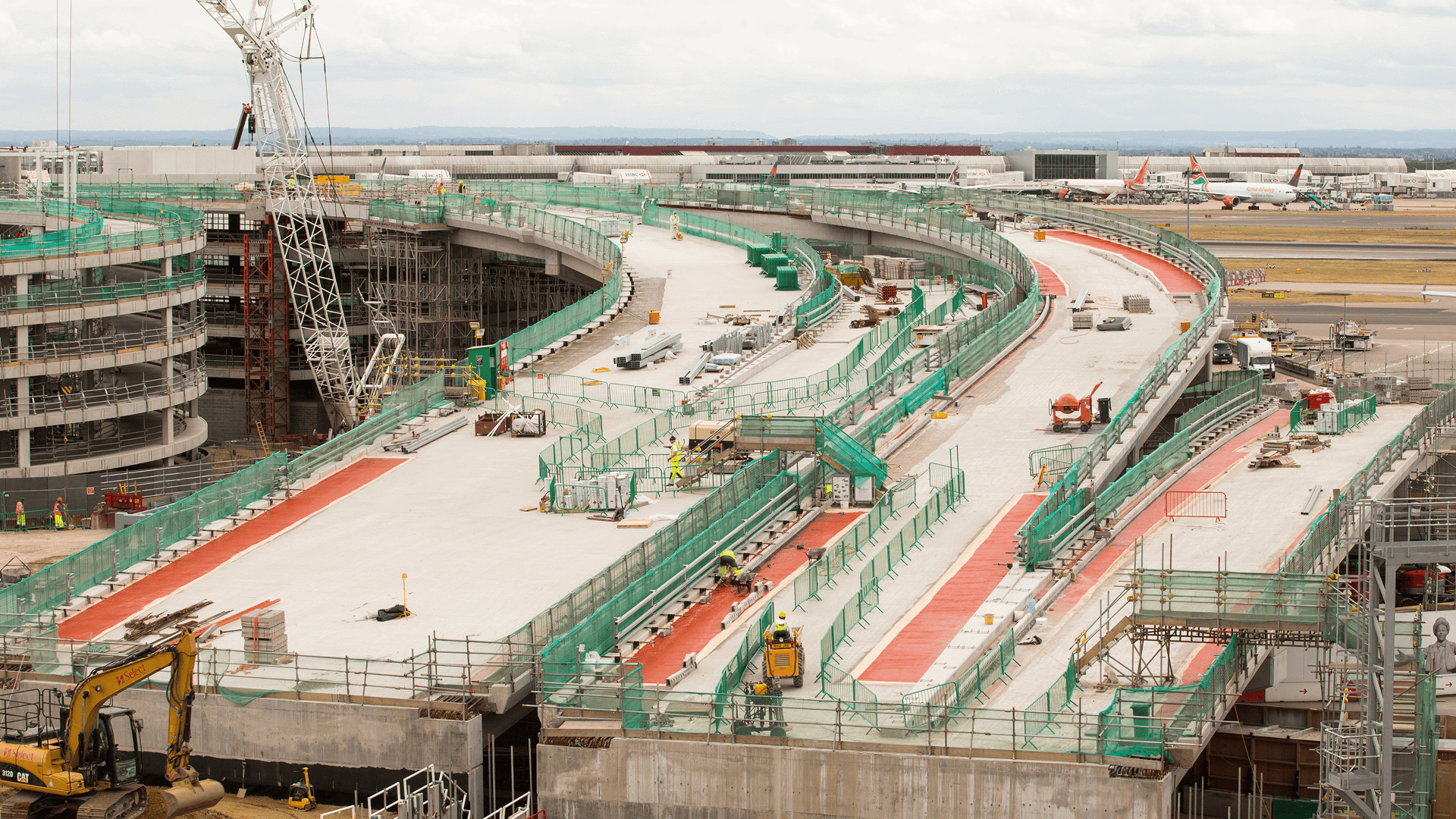 Extensive construction works shown on the top of a concrete multi-storey building